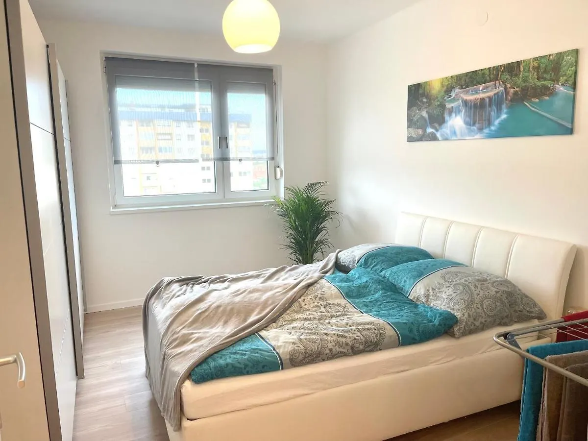 Modern Havanna Appartment contacts